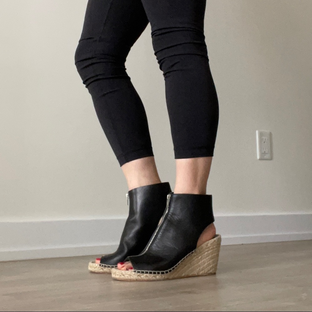 Céline Paris Black Leather Ladies Espadrilles